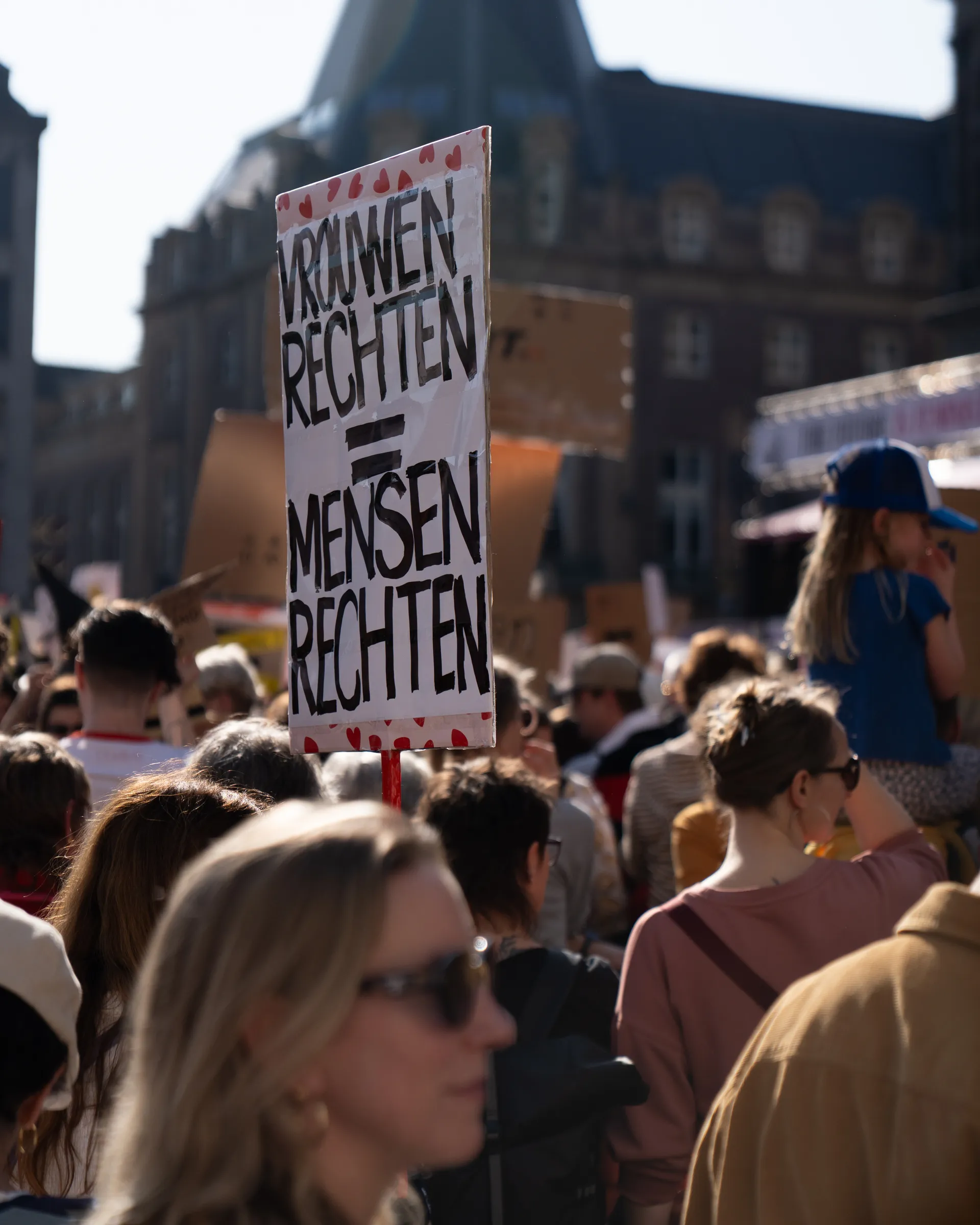 Women_March-18-1741624462