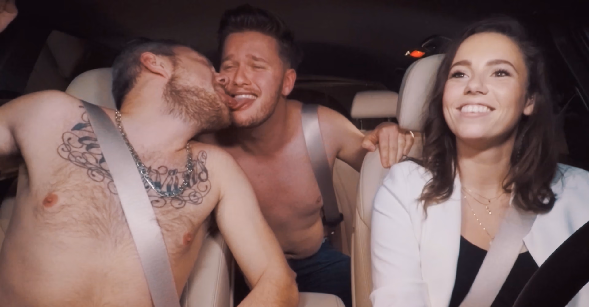 Afbeelding van Blote buiken en blauwe ballen | SEXY TAXI #10