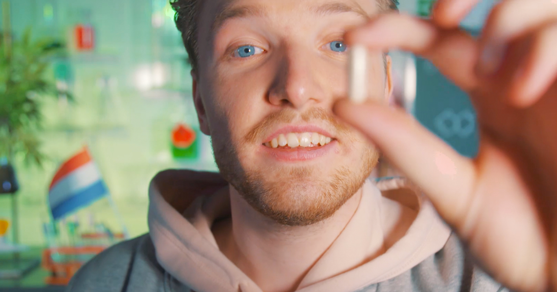 Afbeelding van Drugslab - Bastiaan neemt 6-APB