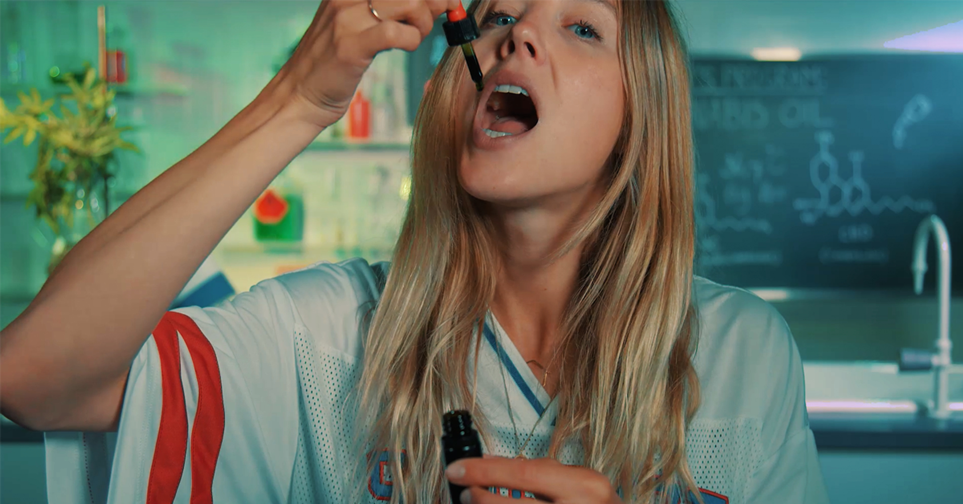 Afbeelding van Drugslab - Nellie neemt wietolie