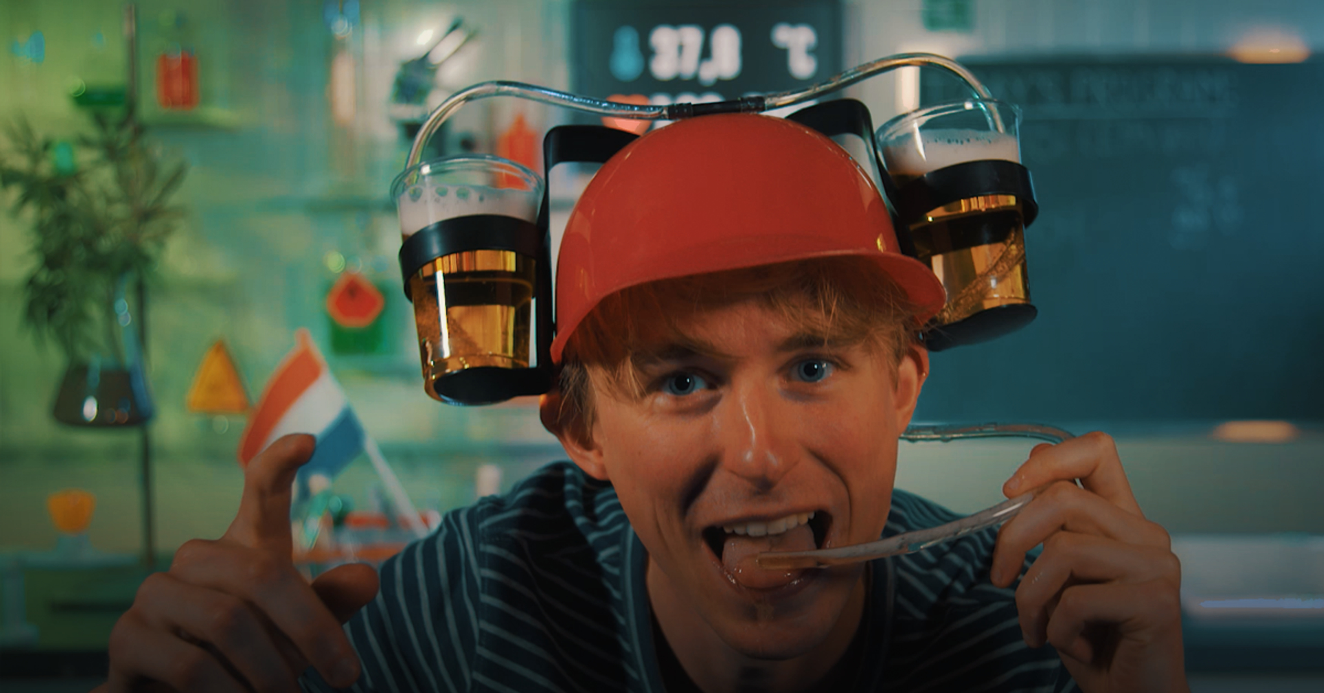 Afbeelding van Drugslab - Rens neemt alcohol