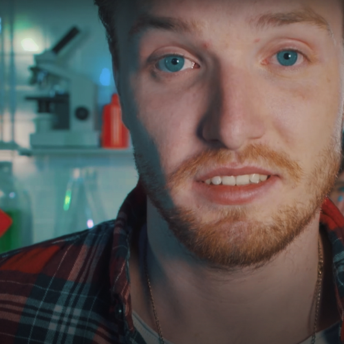 Drugslab - Bastiaan gaat slecht op DXM